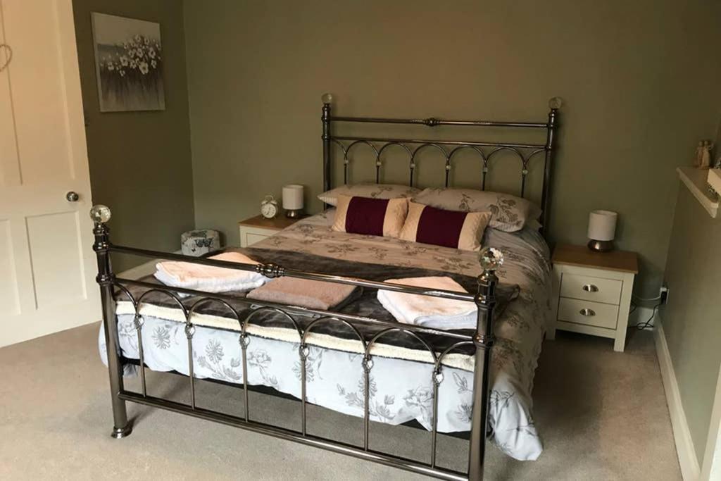 8A Tweed Cottage, Just Off The High St In 피블스 외부 사진